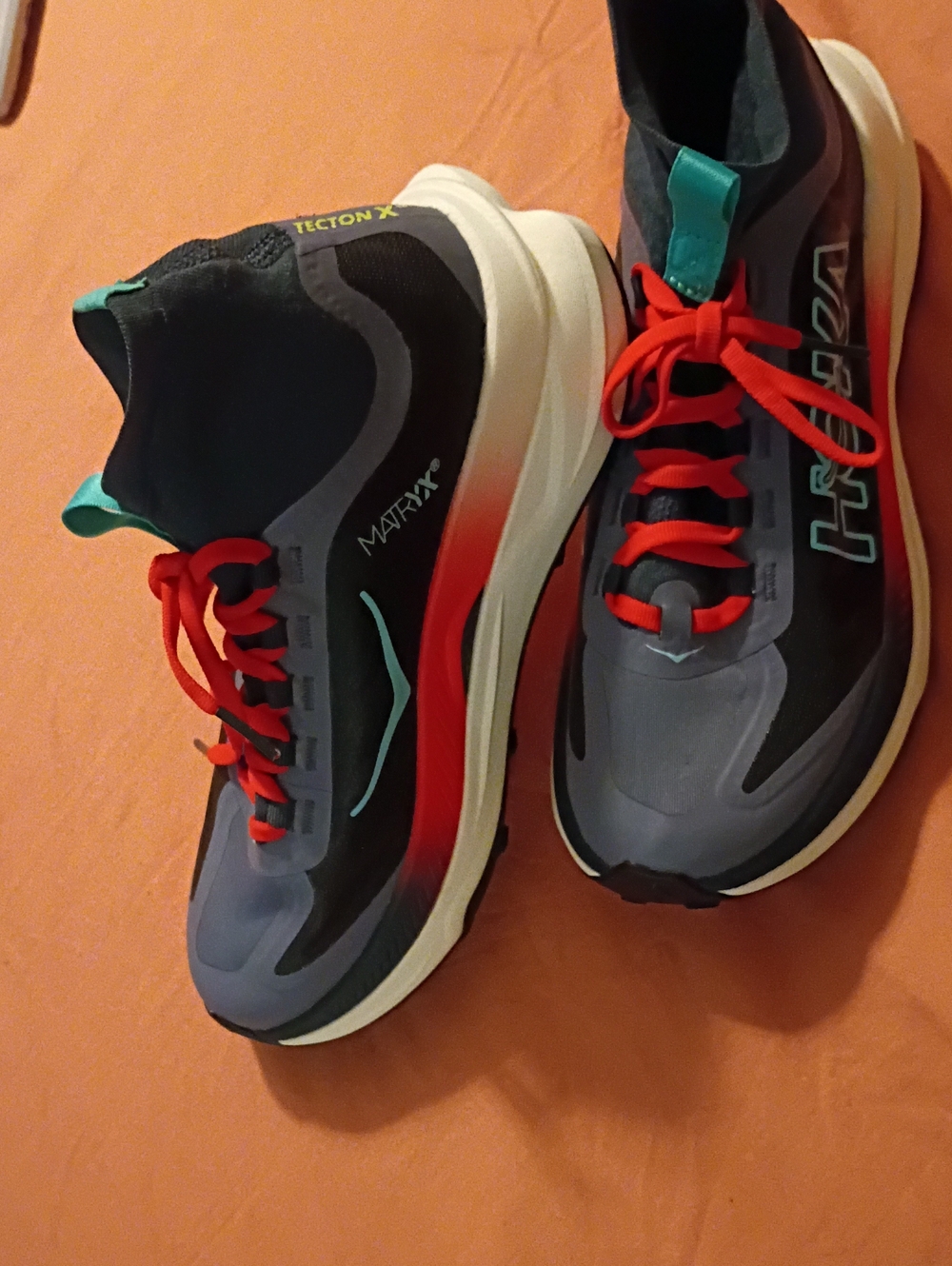 Hoka Tecton X Men's Gray with Red & Teal Running Shoes